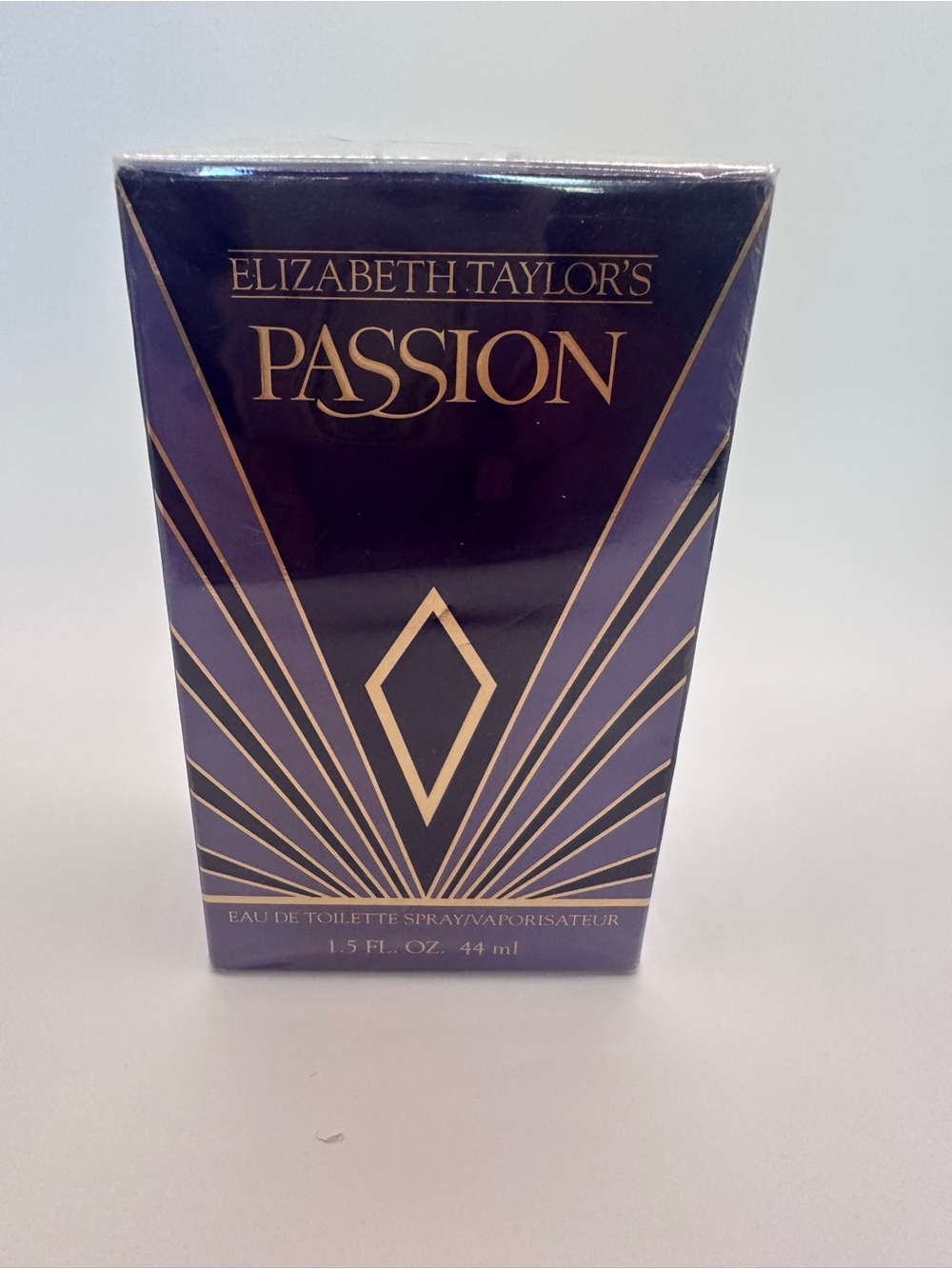 Elizabeth Taylor's Passion Eau de Toilette Spray - Purple